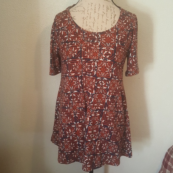 LuLaRoe Tops - 🔥SALE LuLaRoe Perfect T
